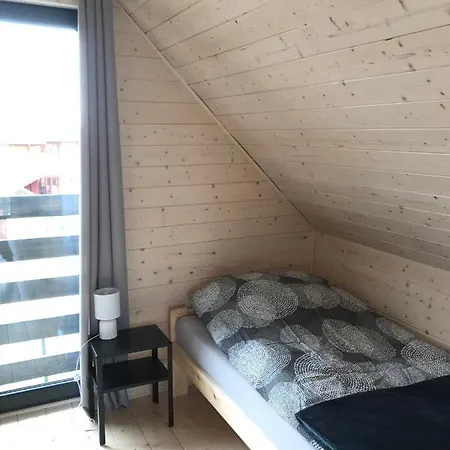 Lodge White