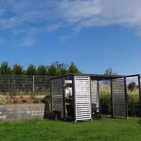 White * Реваль