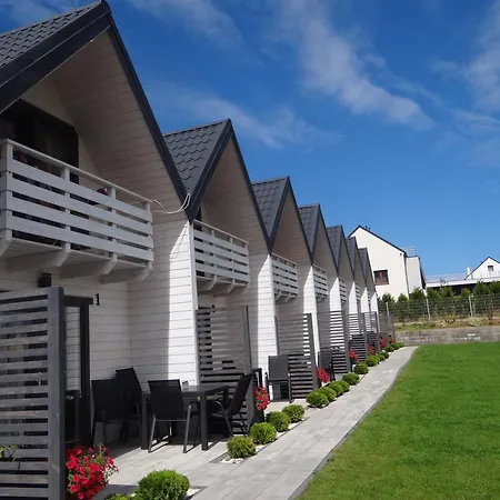 Деревянный коттедж White *